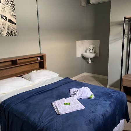 Esquina 8 Suites Confort & Hostel Florianópolis Екстериор снимка
